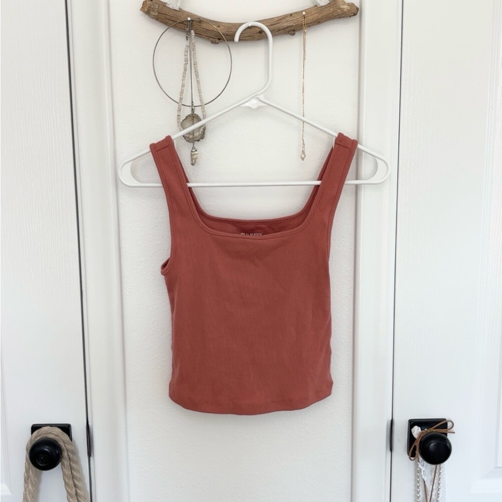 Old navy, pink coral tank